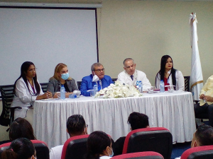 Director del hospital Calventi recibe visita del Presidente del CMD