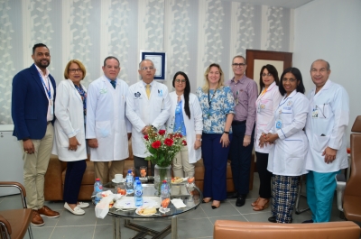 Director hospital Vinicio Calventi sostiene encuentro con académicos de la UNPHU